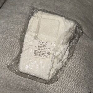 White socks women’s size large New